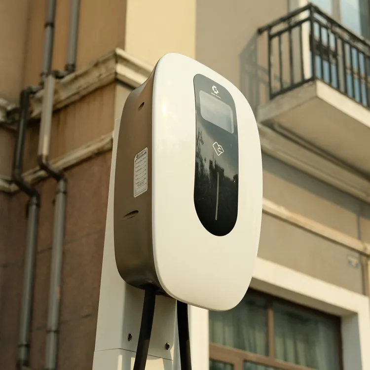 Green Science OEM ODM 32A Level 2 11kw EV Charger Isigma with Ocpp