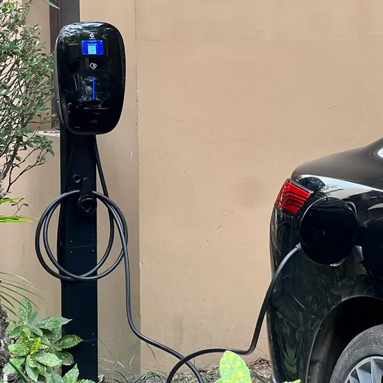 China Manufacturer European Standard Ocpp 1 6j Electric Vehicle Fast EV Charger Fast Charging AC Wallbox Charger