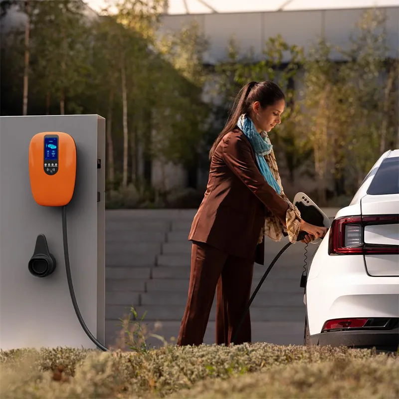 Ocpp 1.6j Smart Home Use 7kw 11kw Mode 3 AC Electric Car Wallbox Charger 16A 32A RFID Card EV Charger